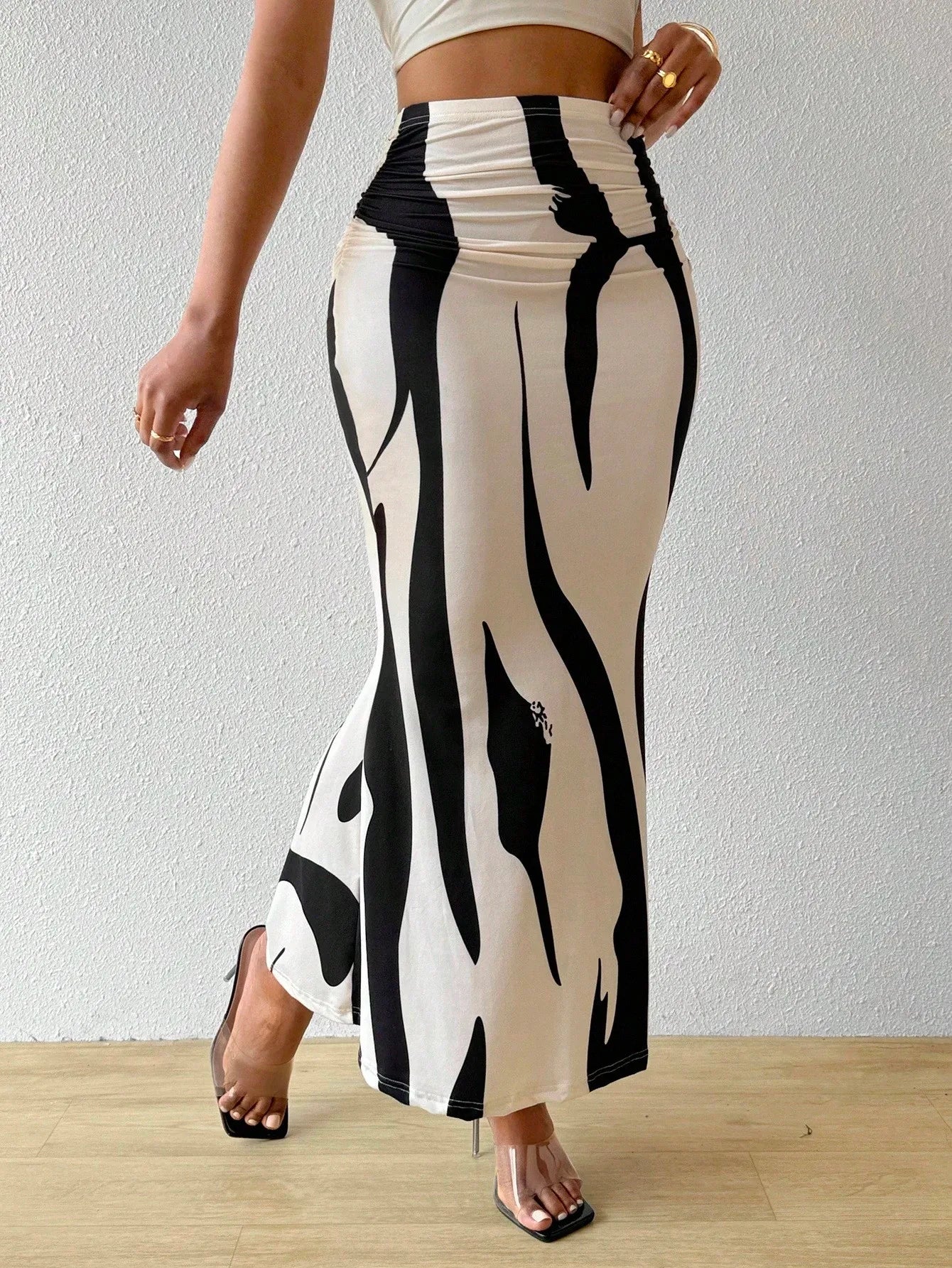 Serenya | Pleated Color-Block Maxi Skirt