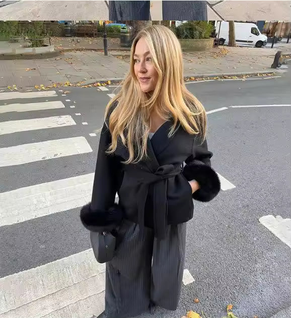 Clémentine | Elegant Lace-Up Coat