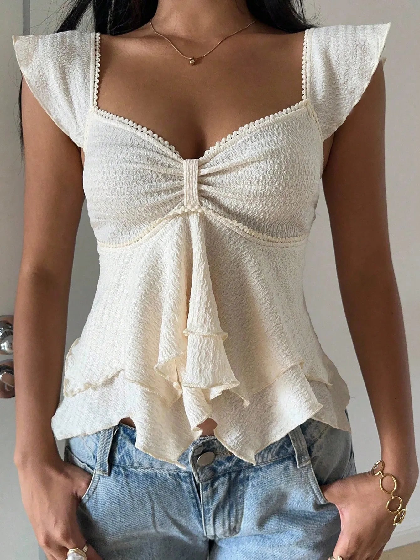 Glam Heart | Textured Knit Top with Sweetheart Neckline